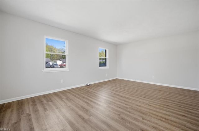 3361 Lakecrest RD, Virginia Beach, VA 23452