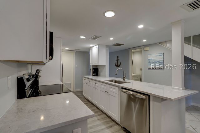 19 Stoney Creek Rd Apt 286, Hilton Head Island, SC 29928