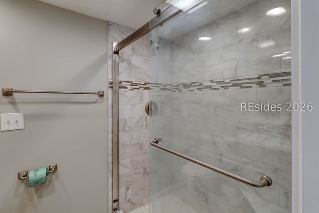 19 Stoney Creek Rd Apt 286, Hilton Head Island, SC 29928