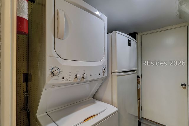 19 Stoney Creek Rd Apt 286, Hilton Head Island, SC 29928