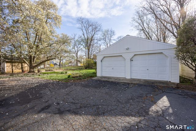 480 Burlington Avenue, Bristol, CT 06010