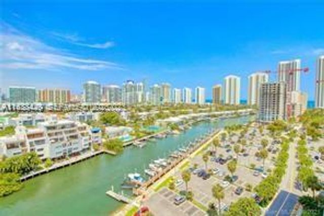 400 Kings Point Dr 320, Sunny Isles Beach, FL 33160