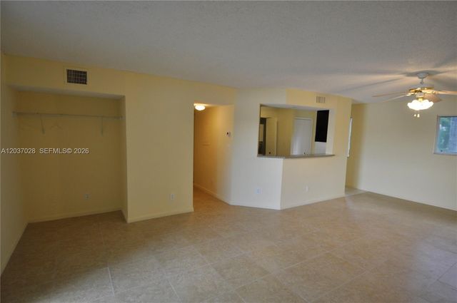 3473 NW 44th St 103, Oakland Park, FL 33309