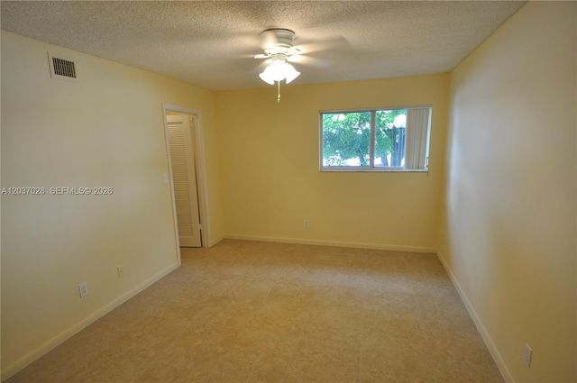 3473 NW 44th St 103, Oakland Park, FL 33309