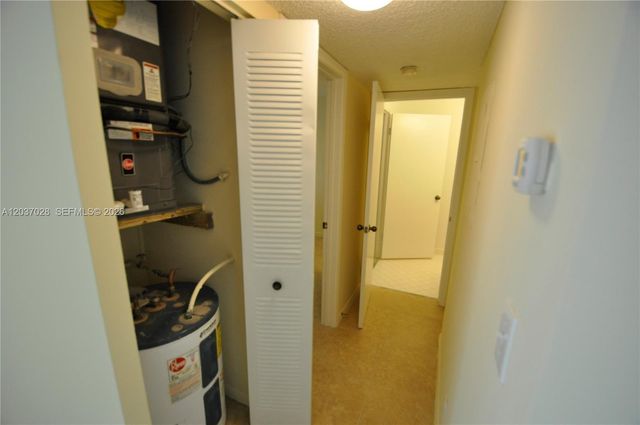 3473 NW 44th St 103, Oakland Park, FL 33309