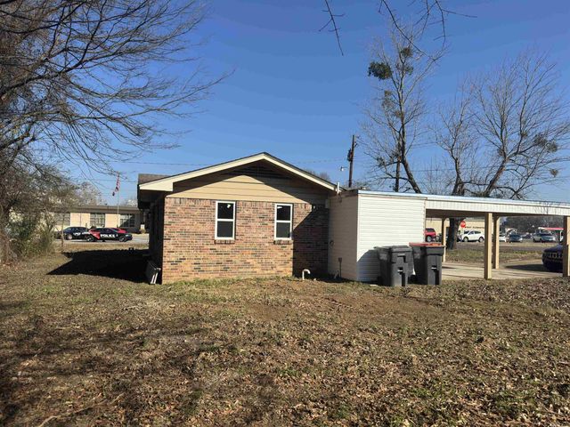 200 S Muskogee, Russellville, AR 72801