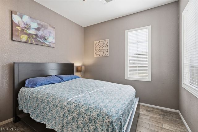 7955 Prairie River Street, Las Vegas, NV 89113