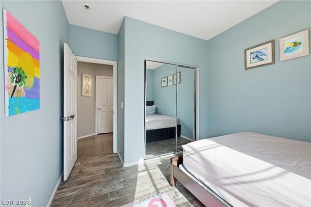 7955 Prairie River Street, Las Vegas, NV 89113