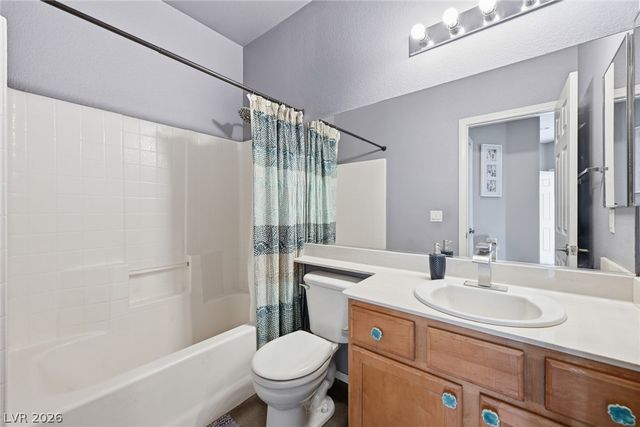 7955 Prairie River Street, Las Vegas, NV 89113