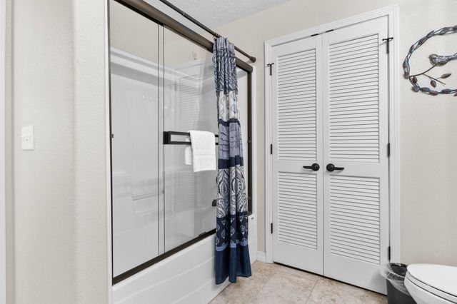 200 Majestic Drive Apt 415, Branson, MO 65616