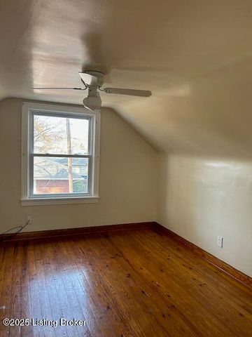1594 Raydale Dr, Louisville, KY 40219