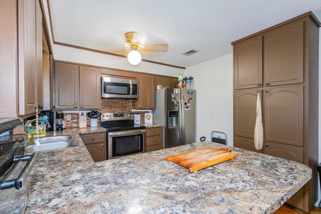 8805 Nancy Place, Little Rock, AR 72204