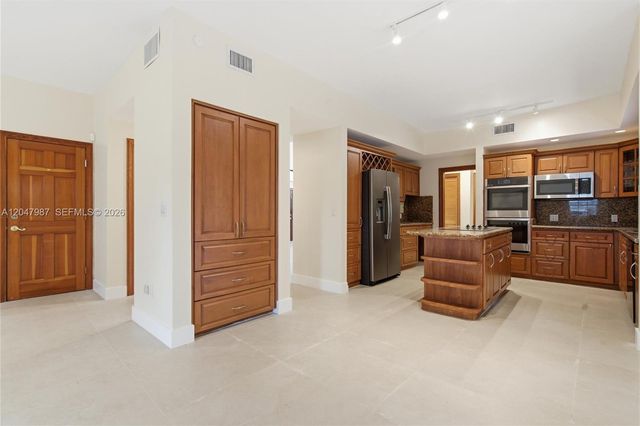 8320 NW 167th Terrace 0, Miami Lakes, FL 33016