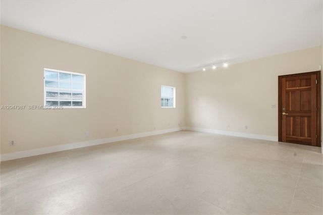 8320 NW 167th Terrace 0, Miami Lakes, FL 33016