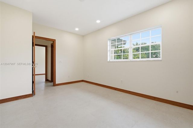 8320 NW 167th Terrace 0, Miami Lakes, FL 33016