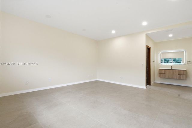 8320 NW 167th Terrace 0, Miami Lakes, FL 33016