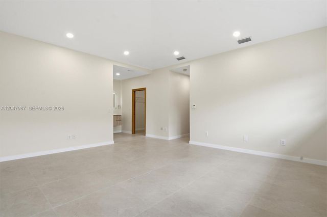 8320 NW 167th Terrace 0, Miami Lakes, FL 33016