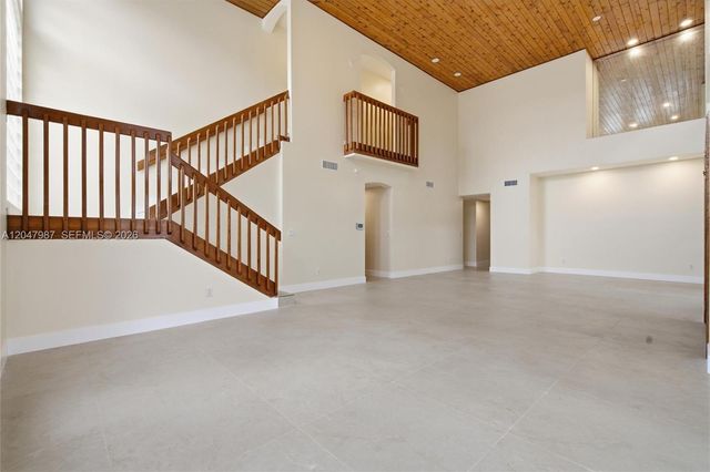 8320 NW 167th Terrace 0, Miami Lakes, FL 33016