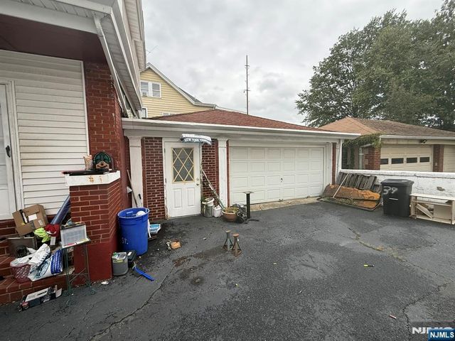 39 Grand Street, Garfield, NJ 07026