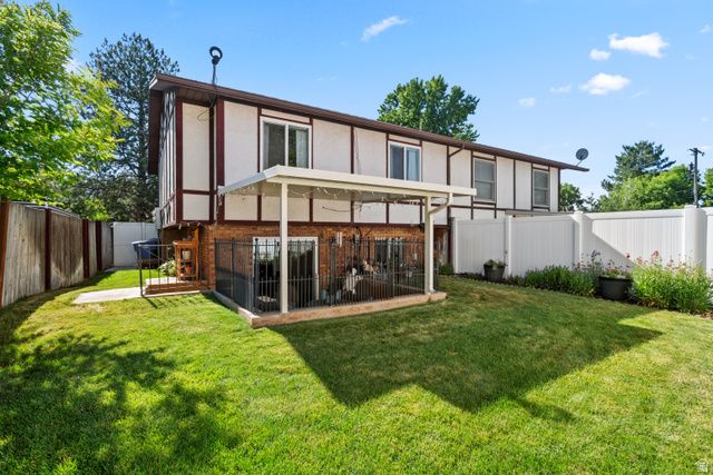 7002 S DEREK HOLLOW CV, Midvale, UT 84047