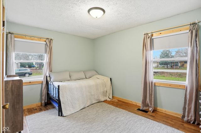 2492 S 125 E, Shelbyville, IN 46176