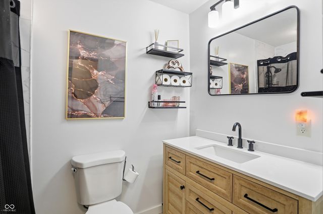 2492 S 125 E, Shelbyville, IN 46176