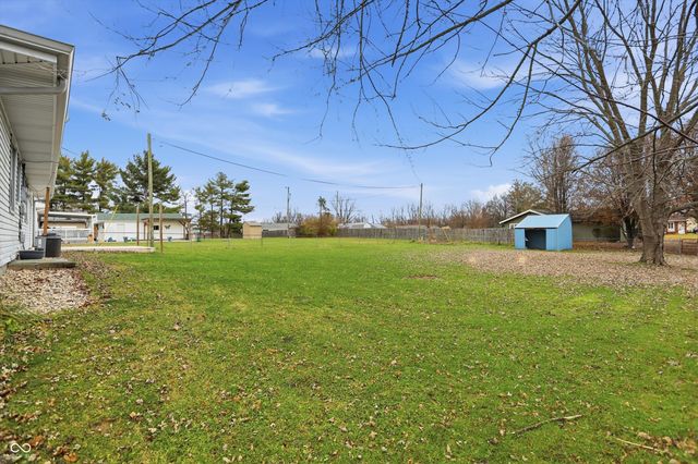 2492 S 125 E, Shelbyville, IN 46176