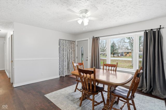 2492 S 125 E, Shelbyville, IN 46176