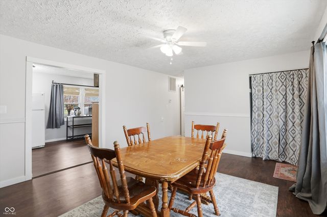 2492 S 125 E, Shelbyville, IN 46176