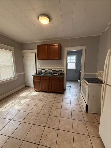 531-533 Jefferson Avenue, Rochester, NY 14611