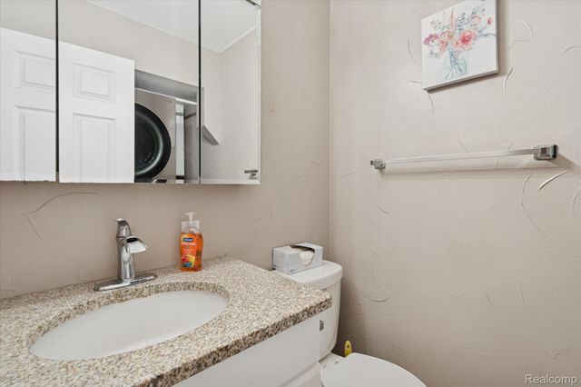 6974 Surrey Lane, Jackson, MI 49201