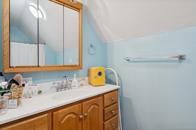 6974 Surrey Lane, Jackson, MI 49201