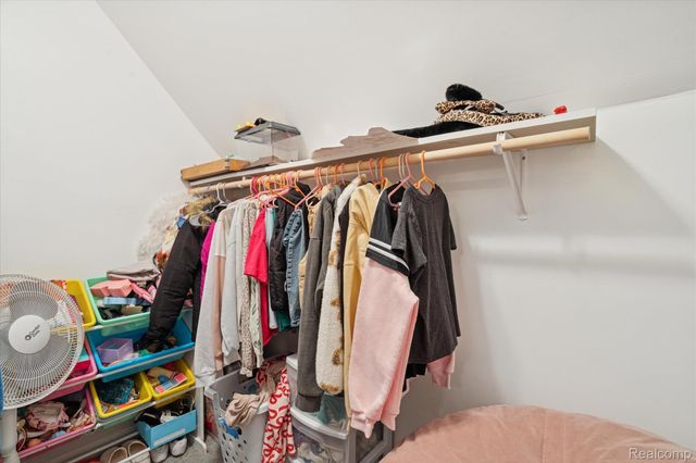 6974 Surrey Lane, Jackson, MI 49201