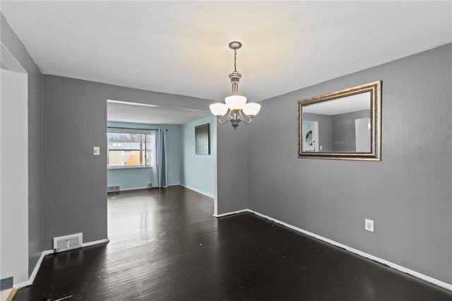 26 Edinburg Drive, Penn Hills, PA 15235