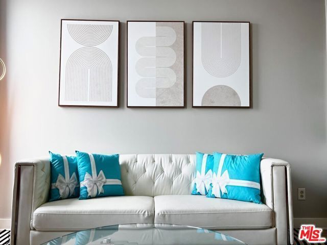 3810 Wilshire Boulevard 408, Los Angeles, CA 90010