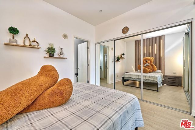 3810 Wilshire Boulevard 408, Los Angeles, CA 90010