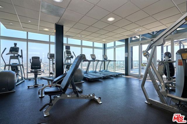 3810 Wilshire Boulevard 408, Los Angeles, CA 90010