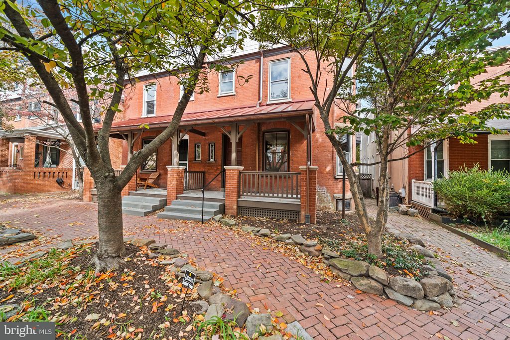 1331 SHALLCROSS AVE, Wilmington, DE 19806