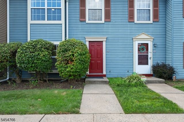 162 Mcnair Ct, Franklin Twp., NJ 08873