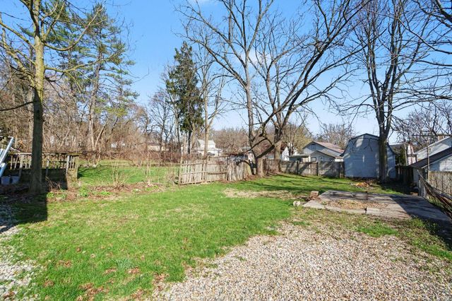 1302 Ogden Ave, Kalamazoo City, MI 49006