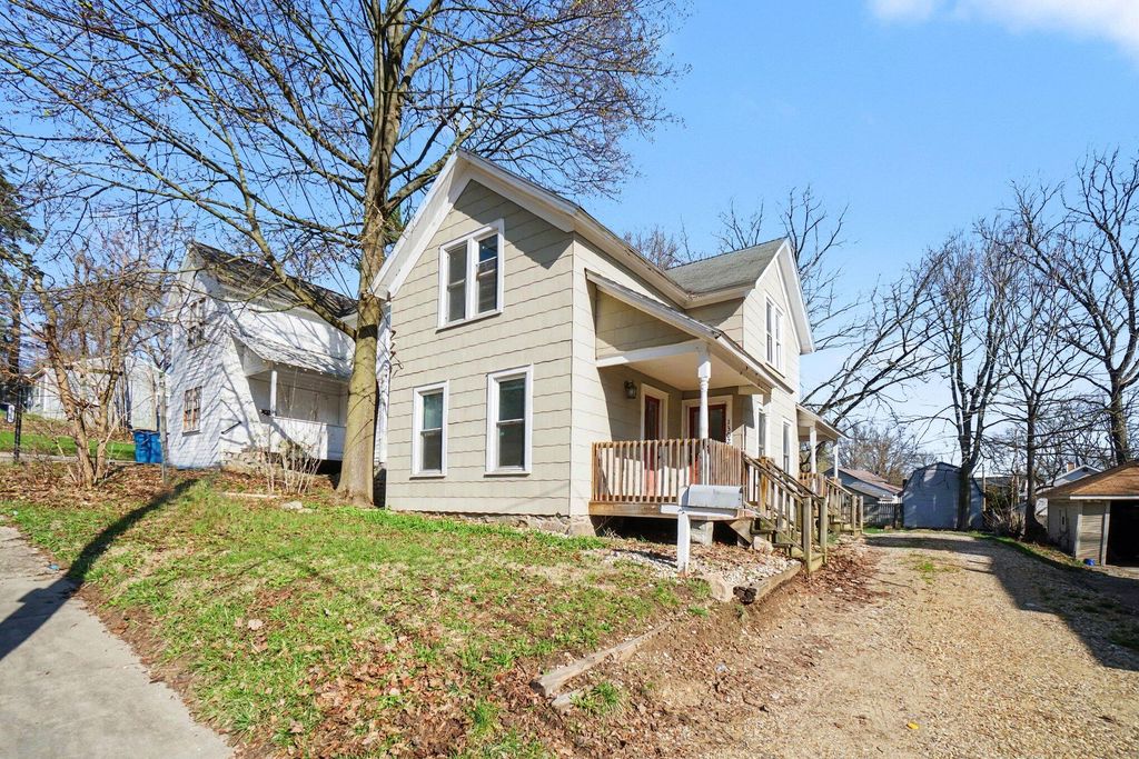 1302 Ogden Ave, Kalamazoo City, MI 49006