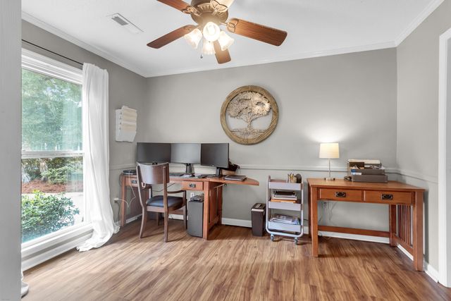 8 Corsica Court, Hanahan, SC 29410