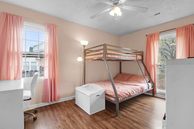 8 Corsica Court, Hanahan, SC 29410