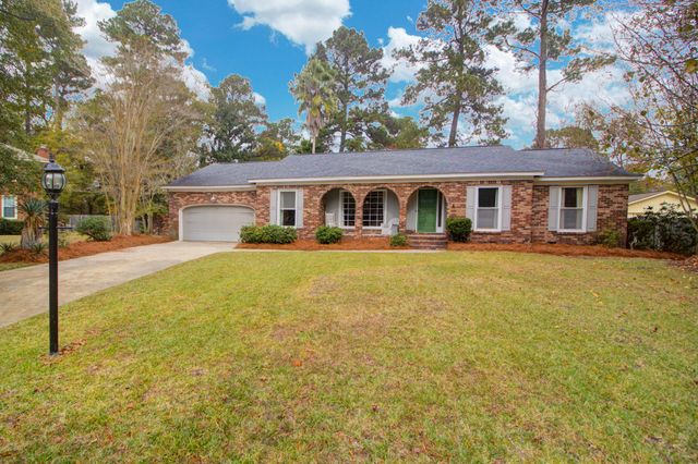 8 Corsica Court, Hanahan, SC 29410