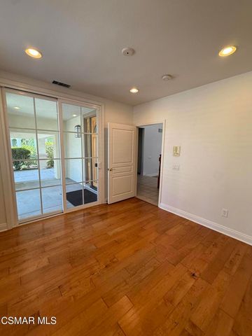 1596 Blue Canyon Street, Newbury Park, CA 91320