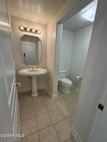 1596 Blue Canyon Street, Newbury Park, CA 91320
