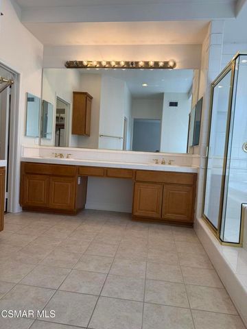 1596 Blue Canyon Street, Newbury Park, CA 91320
