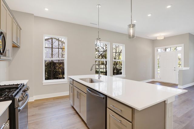 502 Gilder Drive, Carmel, IN 46032