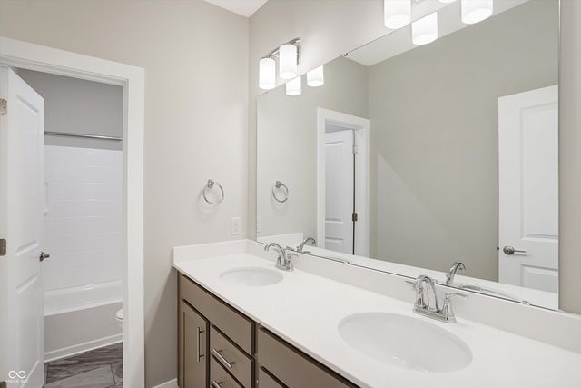 502 Gilder Drive, Carmel, IN 46032