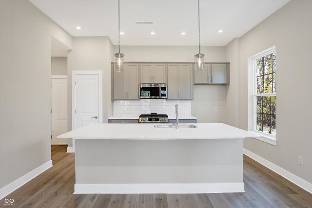 502 Gilder Drive, Carmel, IN 46032